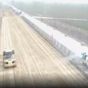 (航拍)30kj沖擊壓路機(jī)