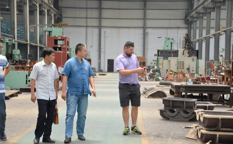 德國(guó)液壓夯實(shí)機(jī) 德國(guó)液壓夯實(shí)機(jī)