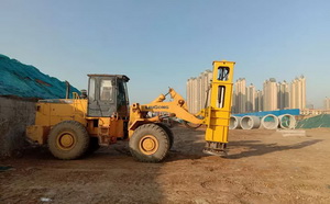 液壓夯實機(jī)施工