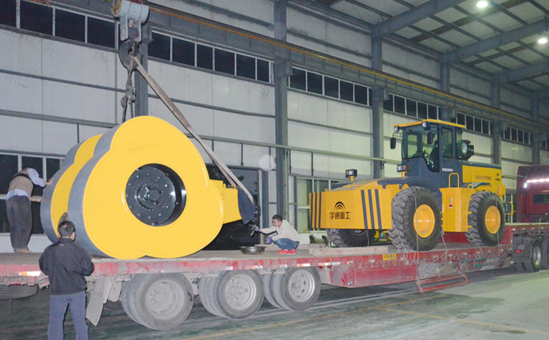 宇通重工沖擊式壓路機(jī) 宇通重工沖擊式壓路機(jī)