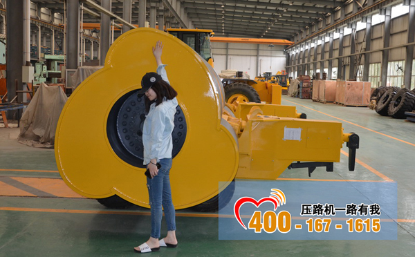 25kj沖擊式壓實機(jī)