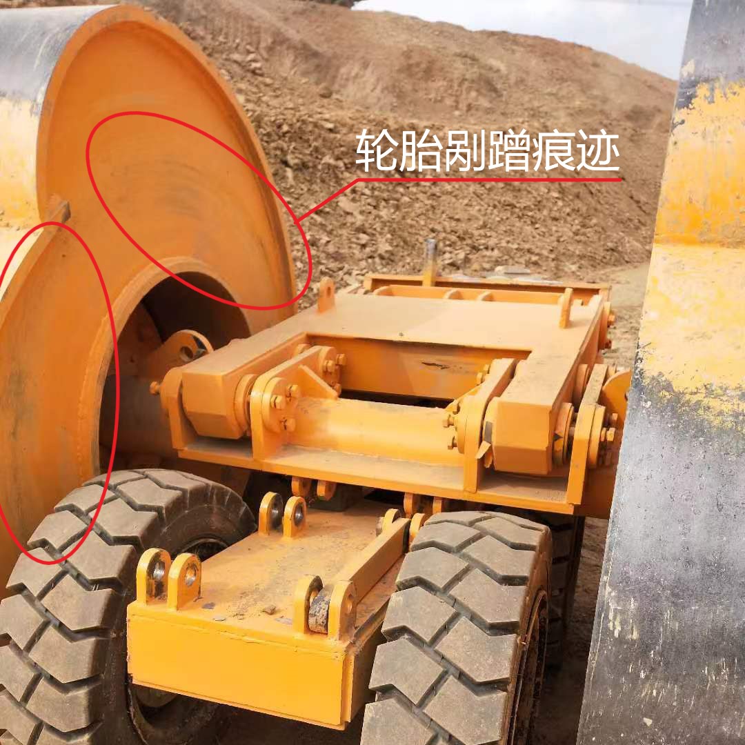 沖擊壓路機(jī) 沖擊壓路機(jī)