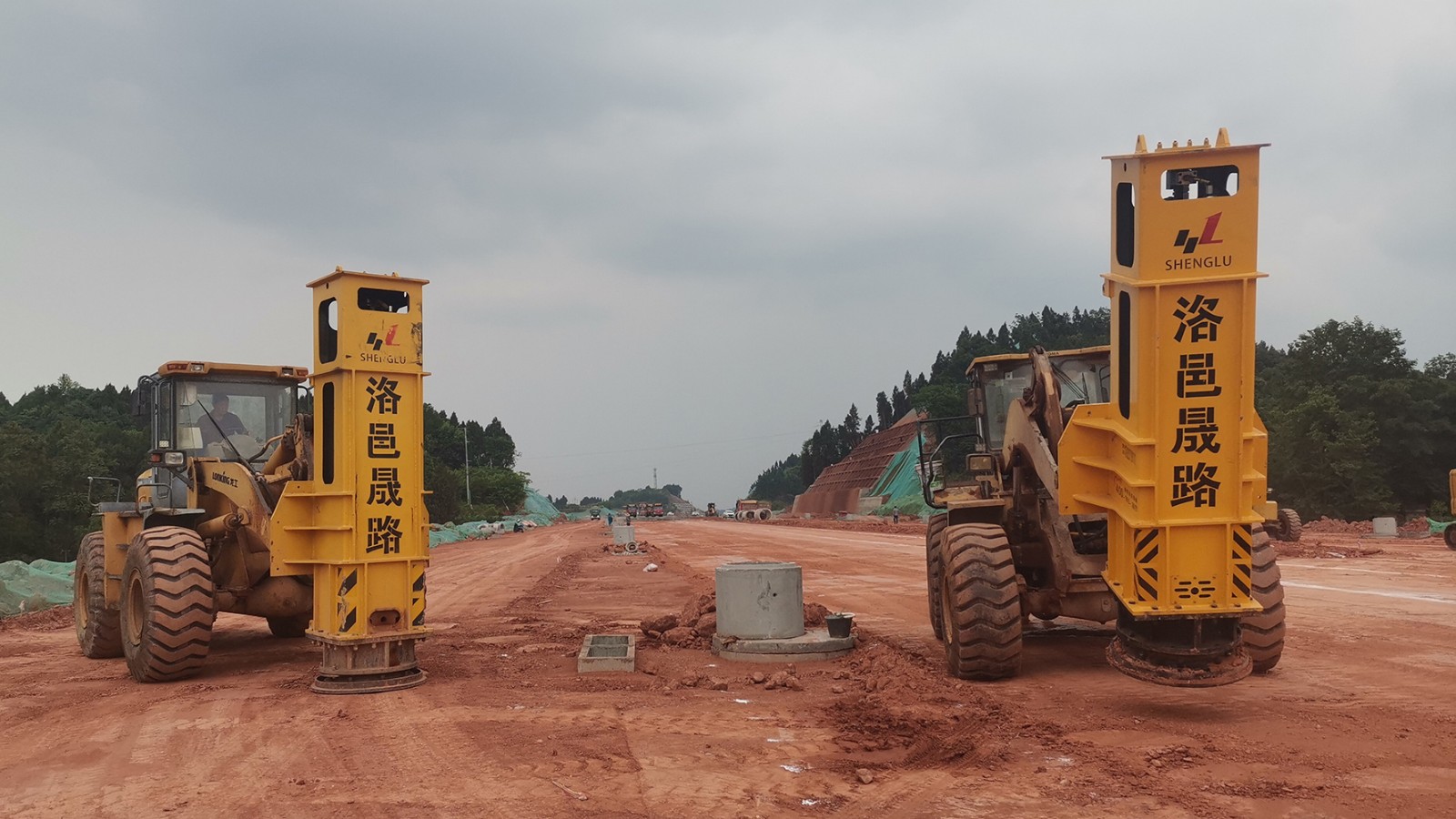 裝載機液壓夯實機 裝載機液壓夯實機