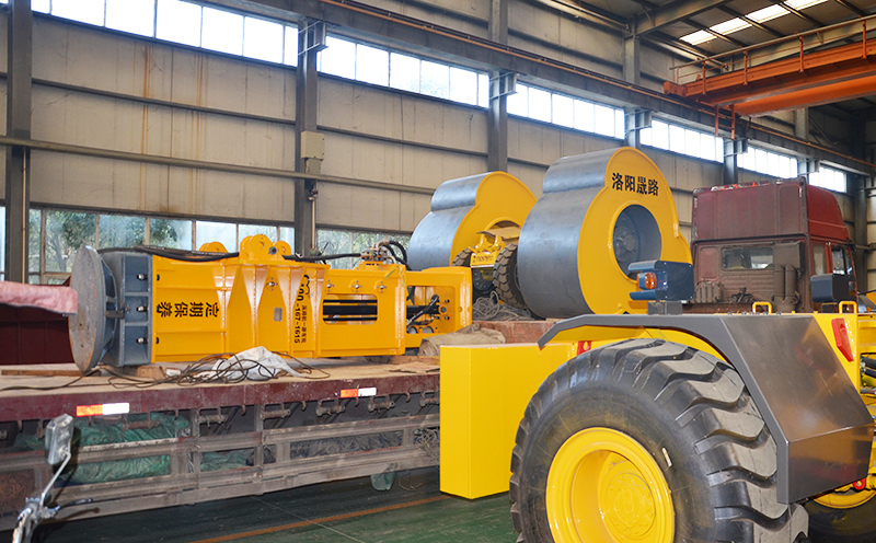 液壓夯實機 液壓夯實機