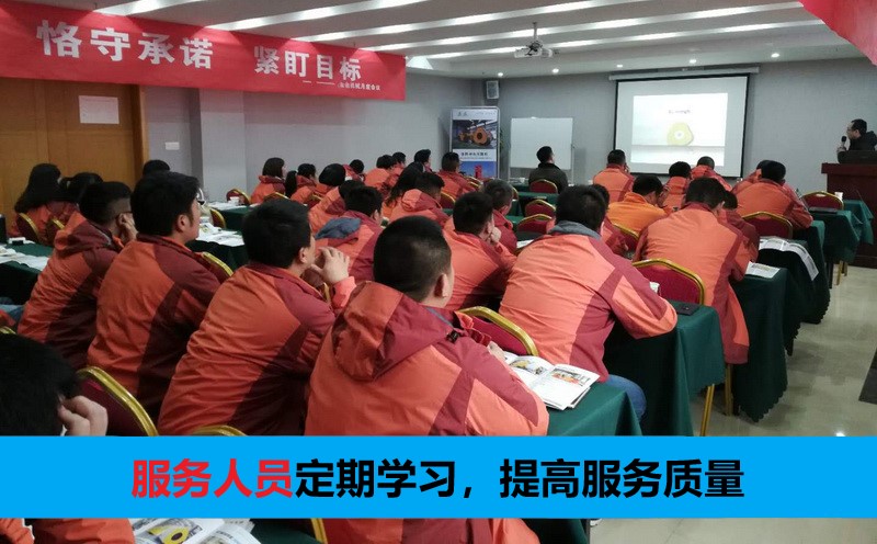 沖擊碾壓路機(jī) 沖擊碾壓路機(jī)